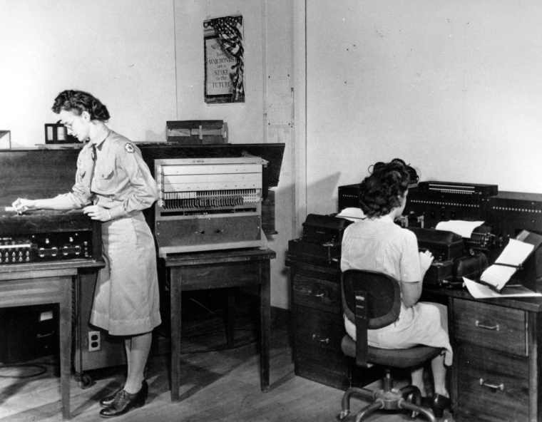WWII women Code Breakers at Arlington Hall